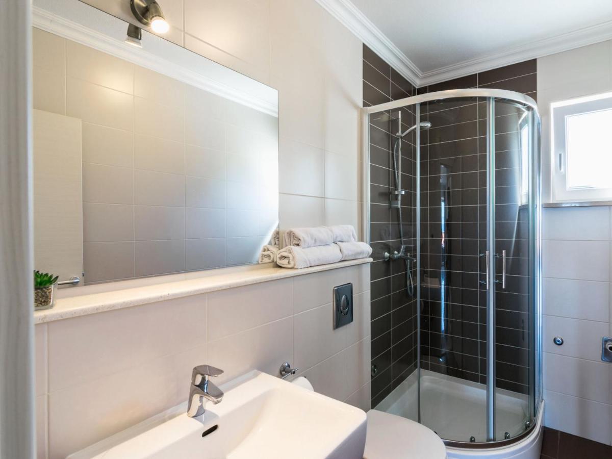 Apartment Villa 2 Pools-4 By Interhome Sutivan Ngoại thất bức ảnh